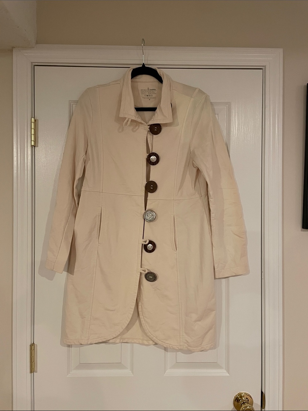 neon buddha Cream Button-Front jacket